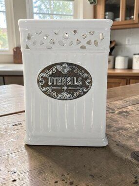 THL Ceramic Lattice Farmhouse Kitchen Utensil Holder
